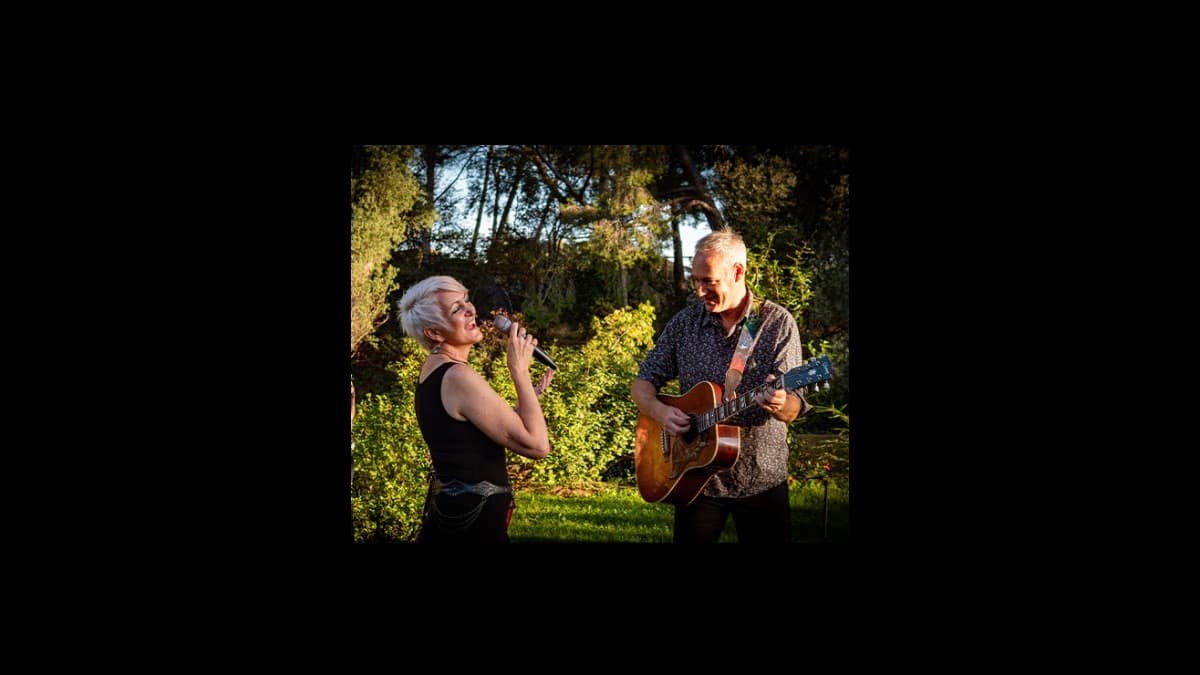 Illustration · Duo acoustique